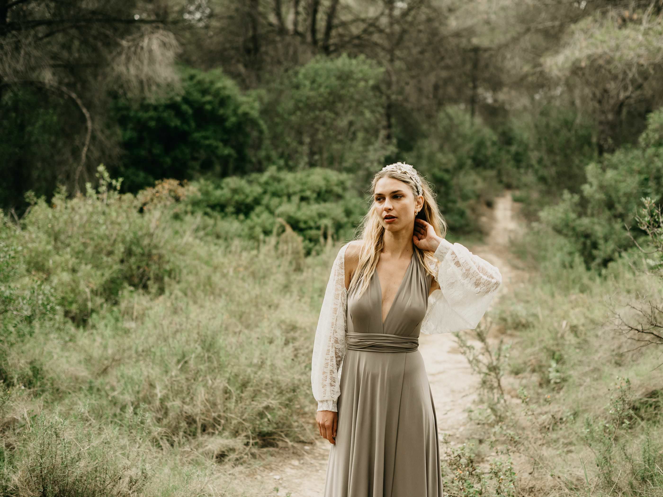LINEN SLEEVES