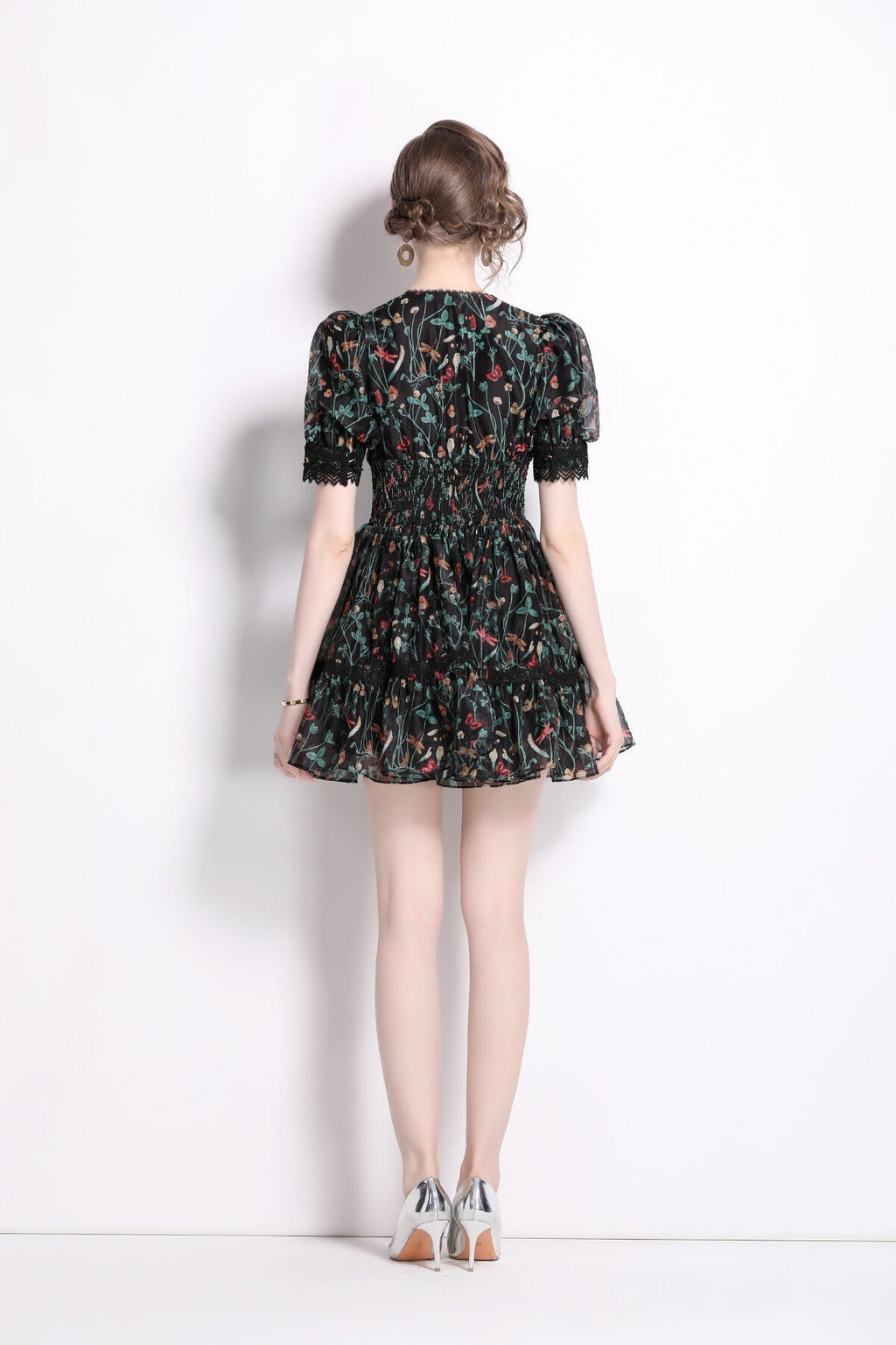 Vintage Floral V Neck Puff Sleeve Tea Dress